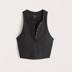 YPB sculptLUX Plunge Henley Slim Tank size M